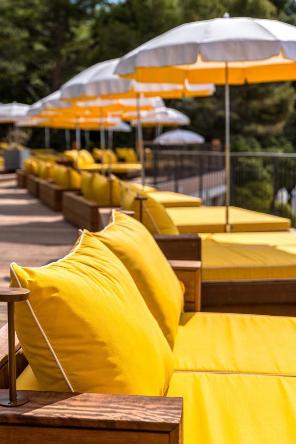 大法官叙弗朗酒店 Le Le Rayol-Canadel-sur-Mer 外观 照片
