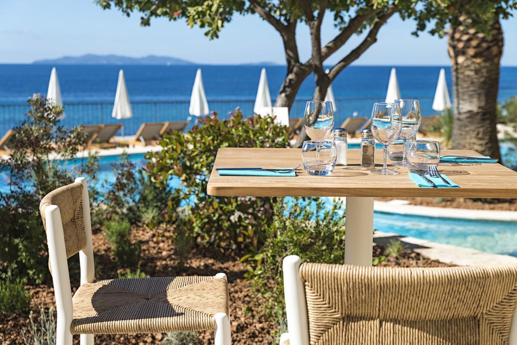 大法官叙弗朗酒店 Le Le Rayol-Canadel-sur-Mer 外观 照片